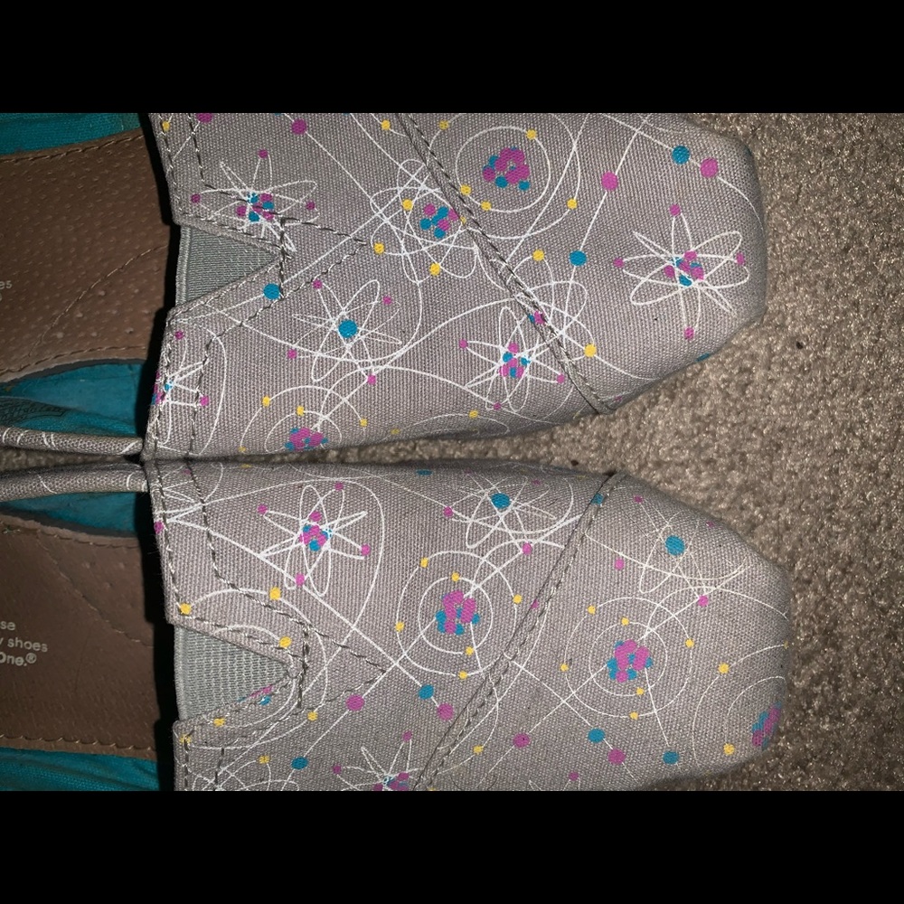 Science-themed Toms